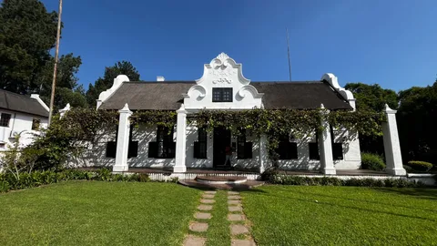 15 Georgian Crescent, Bryanston, Johannesburg